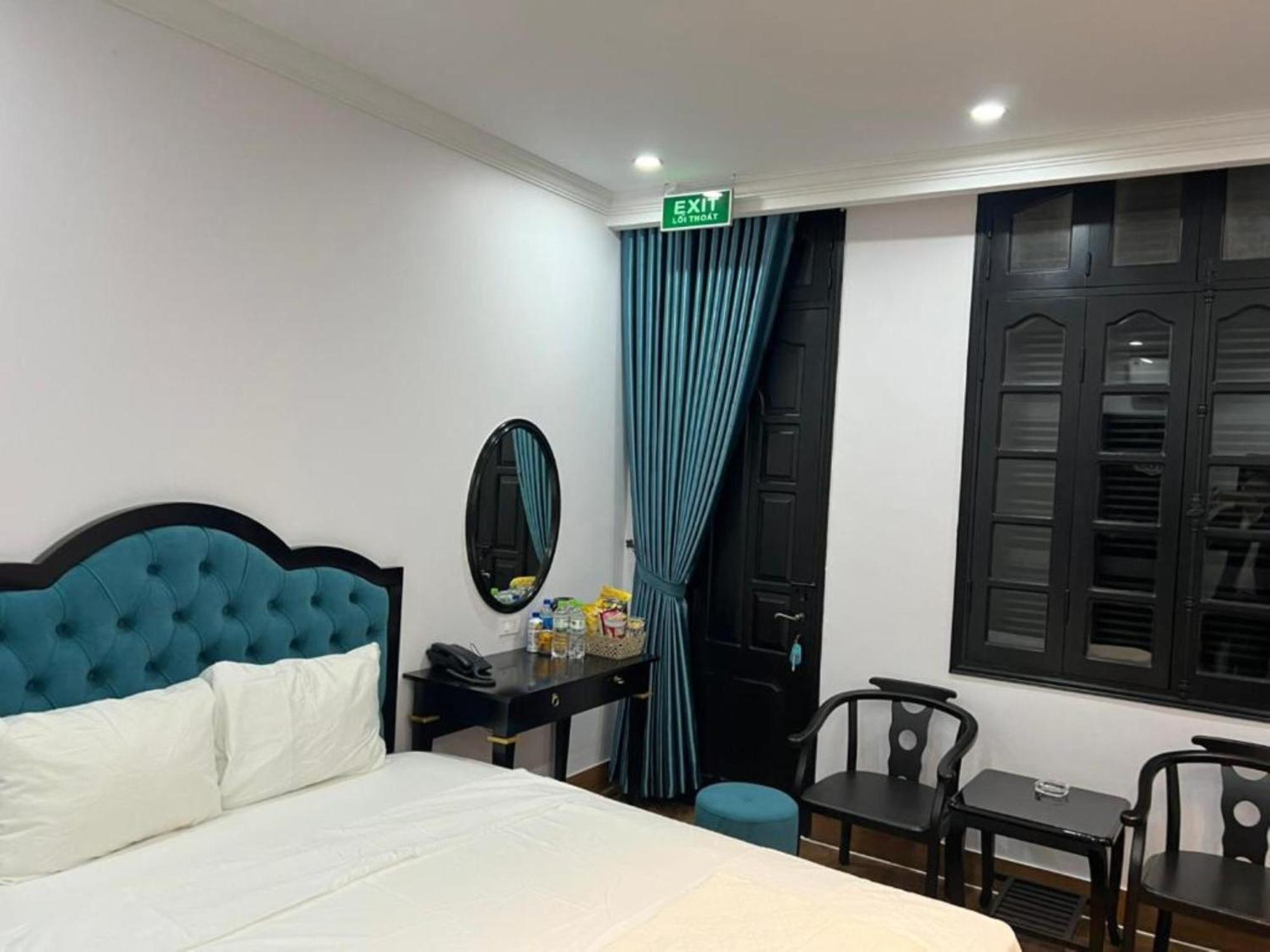 Nhat Tan Hotel Hanoi Buitenkant foto